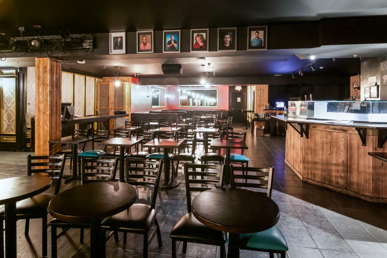 Red Lion Inn & Suites 阿波斯福 外观 照片